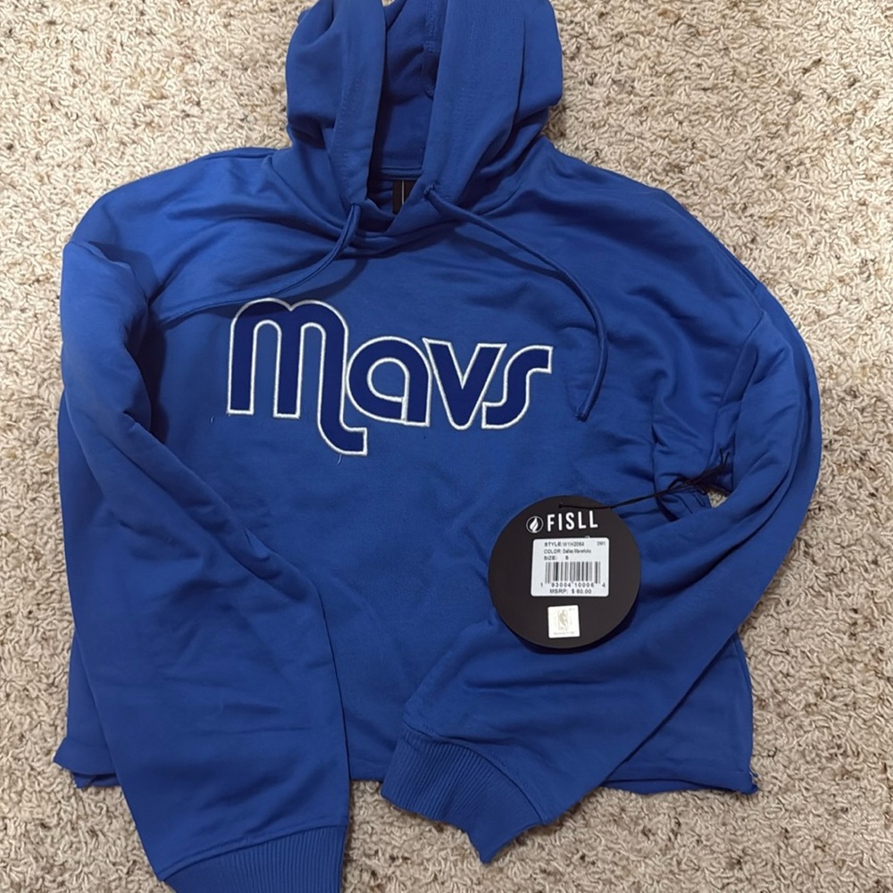 NBA Dallas Mavericks women’s crop hoodie